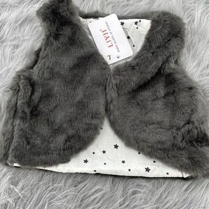 Toddler Girls LJYH reversible fur to stars vest size L
